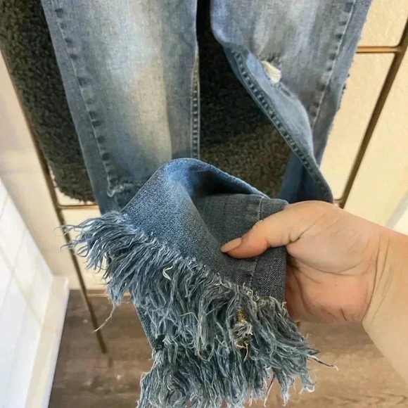 Free People Frayed Hem Skinny Jeans - Picture 8 of 8